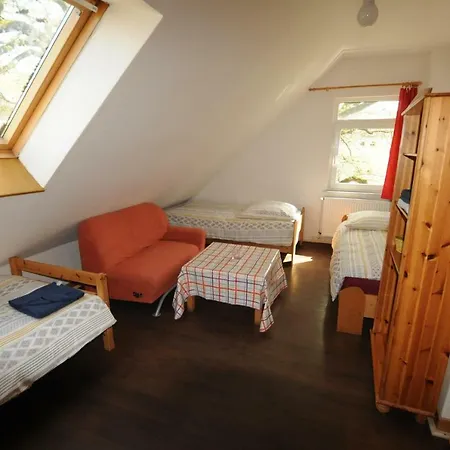 Habitación en casa particular Agt Messe *